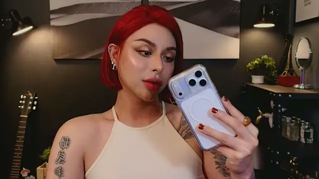 LUNACOCKSLAYER online show from December 2025 07:26:01 PM