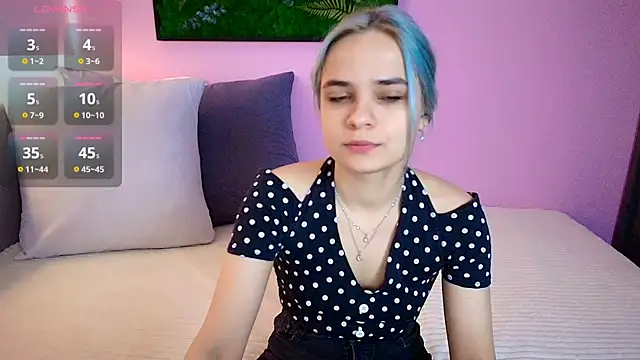 Snapshot of Gina_Dawson chatting on June 2026 10:25:01 AM Gina Dawson online show from June 2026 10:25:01 AM