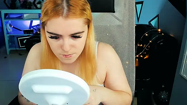 Stef Nicks online show from November 2025 09:09:01 AM