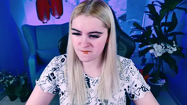 Stef Nicks online show from November 2025 09:24:01 AM