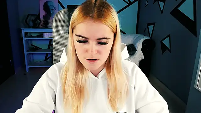 Stef Nicks online show from November 2025 09:13:01 AM