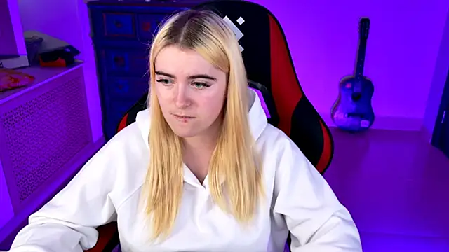 Stef Nicks online show from September 2025 09:21:01 AM