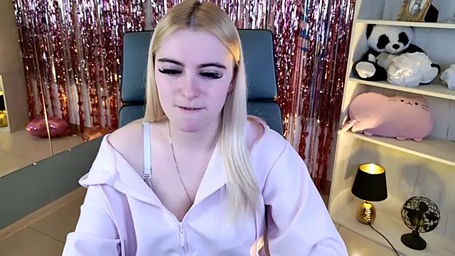 Stef Nicks online show from June 2026 05:07:02 AM