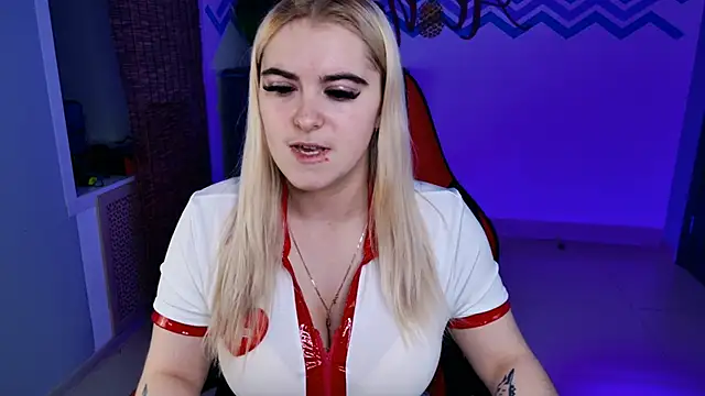 Stef Nicks online show from November 2025 09:03:02 AM