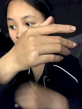 Snapshot of NhuFox chatting on November 2025 01:16:01 PM NhuFox online show from November 2025 01:16:01 PM