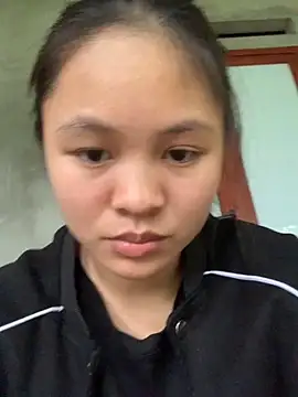 Snapshot of NhuFox chatting on October 2025 09:28:02 AM NhuFox online show from October 2025 09:28:02 AM