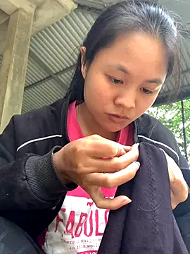 Snapshot of NhuFox chatting on November 2025 07:56:02 AM NhuFox online show from November 2025 07:56:02 AM