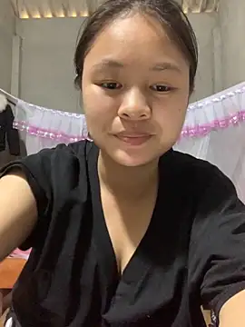 Snapshot of NhuFox chatting on October 2025 02:45:01 AM NhuFox online show from October 2025 02:45:01 AM