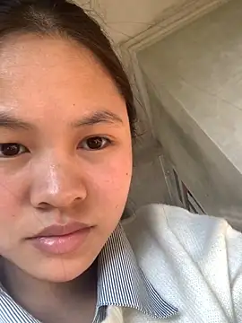 Snapshot of NhuFox chatting on November 2025 08:15:02 AM NhuFox online show from November 2025 08:15:02 AM