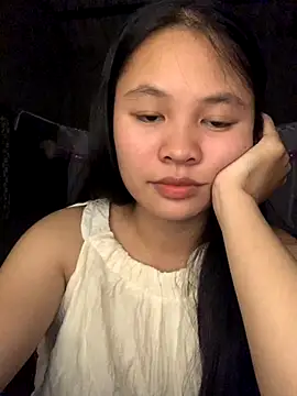 Snapshot of NhuFox chatting on September 2025 01:37:02 PM NhuFox online show from September 2025 01:37:02 PM