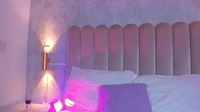 AliciaJerez1 online show from November 2025 08:42:02 PM