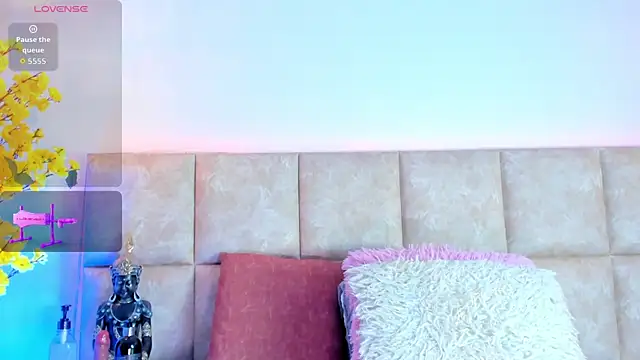 Snapshot of KarolBlanco chatting on October 2025 07:14:02 PM KarolBlanco online show from October 2025 07:14:02 PM