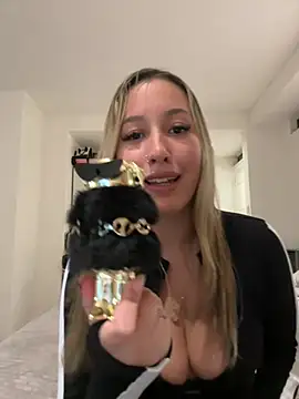 miagarcia250 online show from April 2026 02:51:01 AM