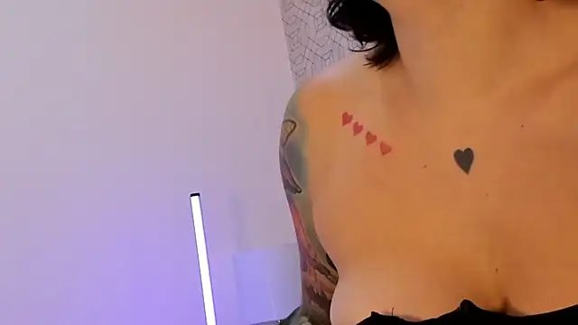 SuccubusDolly online show from December 2025 07:57:01 PM