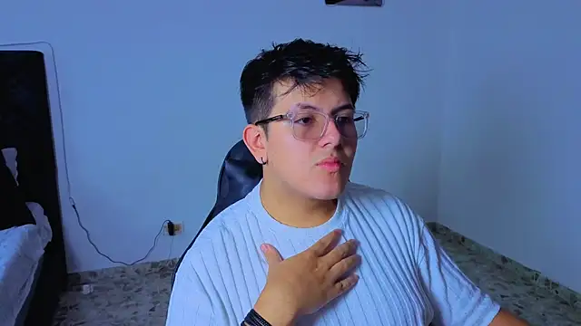 Ryan Doretti online show from December 2025 08:39:01 PM