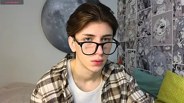 Oliver Starboy online show from October 2025 07:30:02 AM
