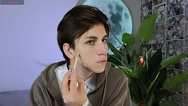 Oliver Starboy online show from October 2025 08:15:02 AM