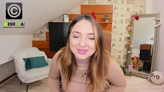 JaquelinLaurent online show from April 2026 08:01:02 PM