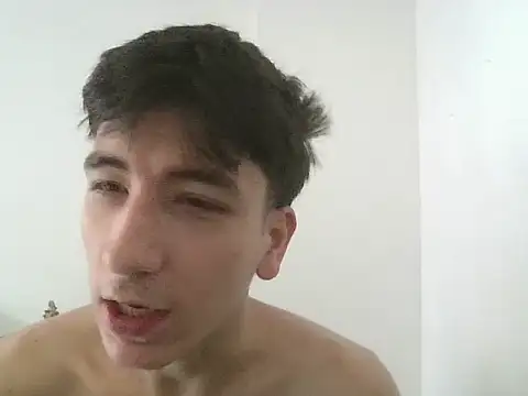 younewmaster online show from September 2025 06:47:01 PM