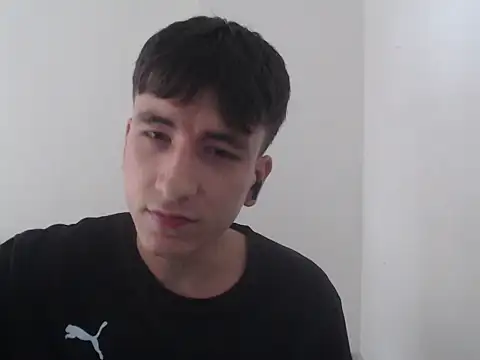 younewmaster online show from November 2025 08:53:01 PM