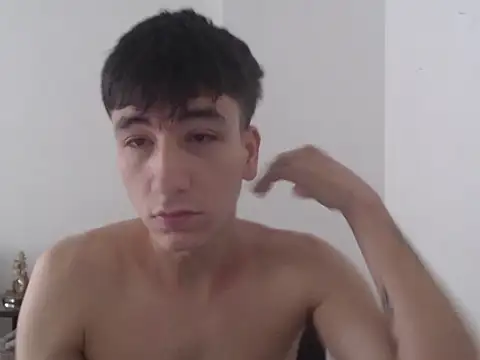 younewmaster online show from November 2025 12:38:02 PM