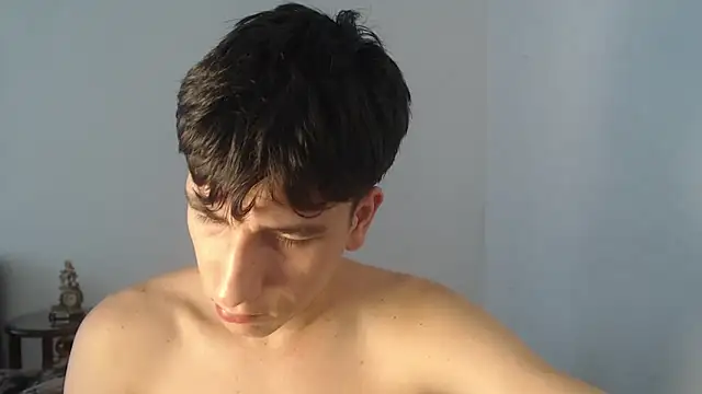 younewmaster online show from October 2025 06:01:02 PM