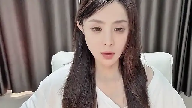 sliGhtAn1 online show from April 2026 03:12:01 AM