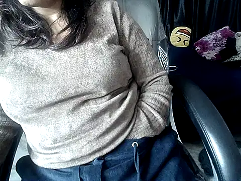 Anaconda-Mall online show from November 2025 06:30:02 PM