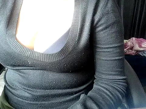 Anaconda-Mall online show from November 2025 07:39:01 PM