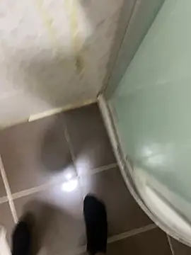 Snapshot of BatchedTracer chatting on February 2026 11:35:01 PM BatchedTracer online show from February 2026 11:35:01 PM