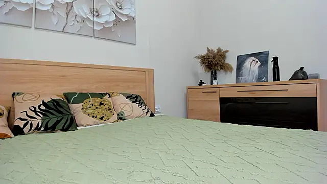 extra wet dry online show from February 2026 03:51:01 AM