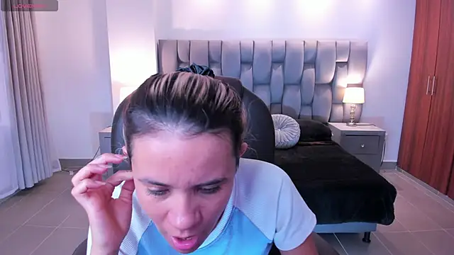 Celestee rain online show from September 2025 11:17:02 AM