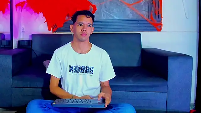 jeremytonner online show from November 2025 04:06:02 AM