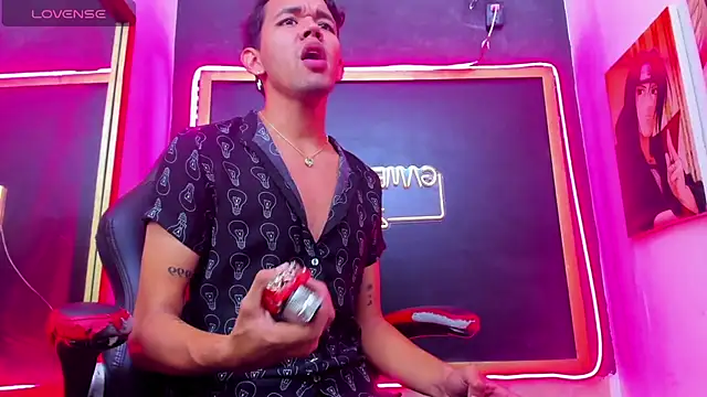 jeremytonner online show from December 2025 04:11:02 AM