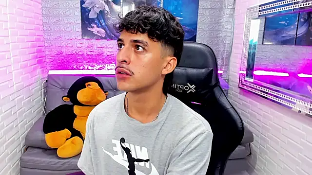 Alan Del Reyx online show from January 2026 04:49:01 AM