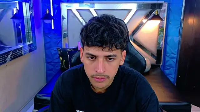 Alan Del Reyx online show from October 2025 07:37:02 PM