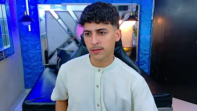 Alan Del Reyx online show from September 2025 03:23:01 AM