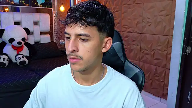 Alan Del Reyx online show from September 2025 04:40:01 AM