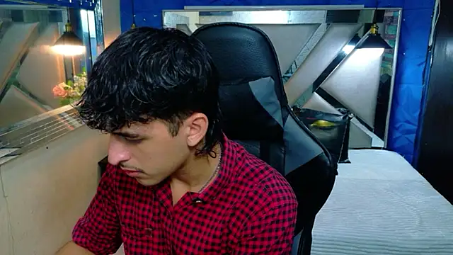 Alan Del Reyx online show from February 2026 06:33:01 AM