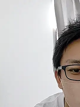 mitsuki0915 online show from April 2026 01:43:01 AM