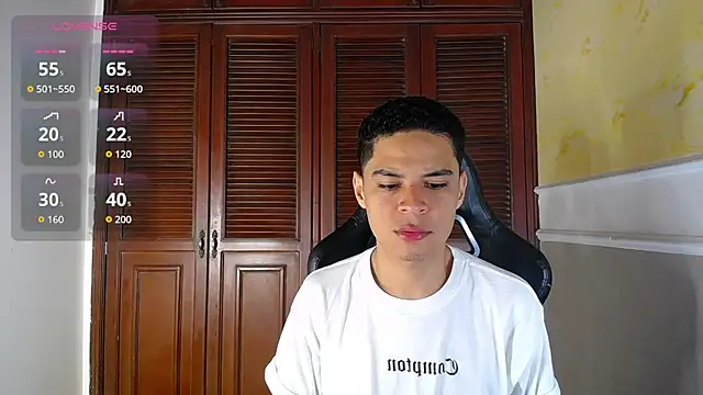 Snapshot of edy_play chatting on September 2025 03:17:01 AM edy play online show from September 2025 03:17:01 AM
