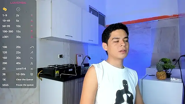 Snapshot of edy_play chatting on January 2026 02:39:02 AM edy play online show from January 2026 02:39:02 AM