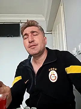 mert0359 online show from October 2025 09:54:01 AM