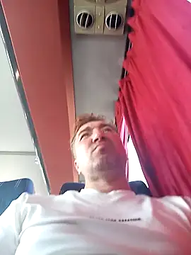 mert0359 online show from September 2025 01:20:01 PM