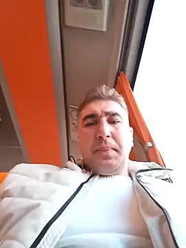 mert0359 online show from December 2025 01:26:02 PM