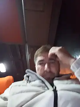 mert0359 online show from November 2025 09:26:02 PM