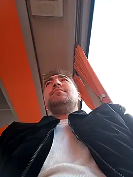 mert0359 online show from November 2025 12:27:02 PM