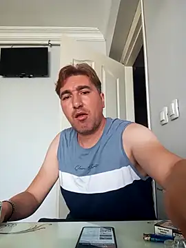 mert0359 online show from September 2025 12:38:01 PM