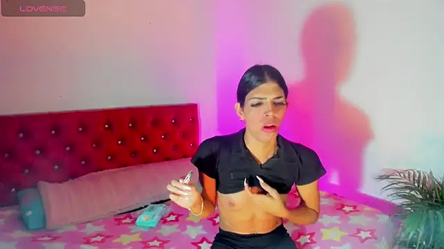 Snapshot of Lady_Dirty444 chatting on September 2025 03:00:01 PM Lady Dirty444 online show from September 2025 03:00:01 PM