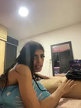 Snapshot of Lady_Dirty444 chatting on October 2025 01:40:01 AM Lady Dirty444 online show from October 2025 01:40:01 AM